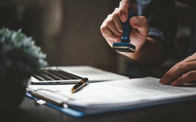 Is a UK Notary Public a qualified legal professional?