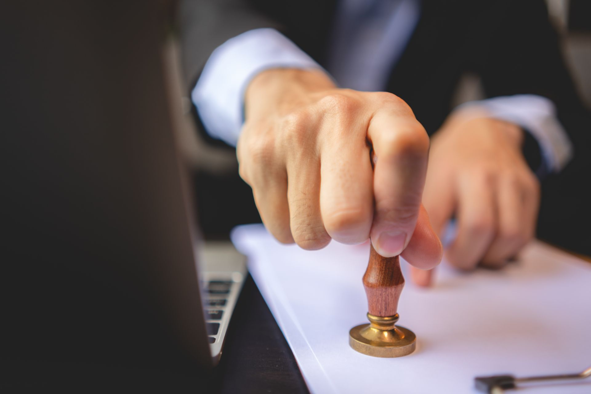 The Growing Use of Video Services by Notary Publics in the UK
